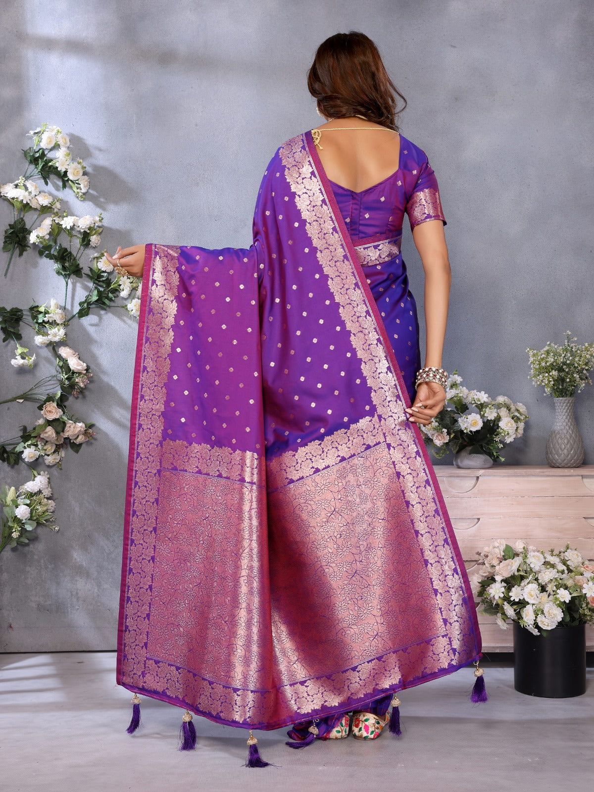 🎊🎉🎊 Lets go unique and trendy with our Exclusive Summer Special Pure Banarasi Silk Collectives😊🎊🎉