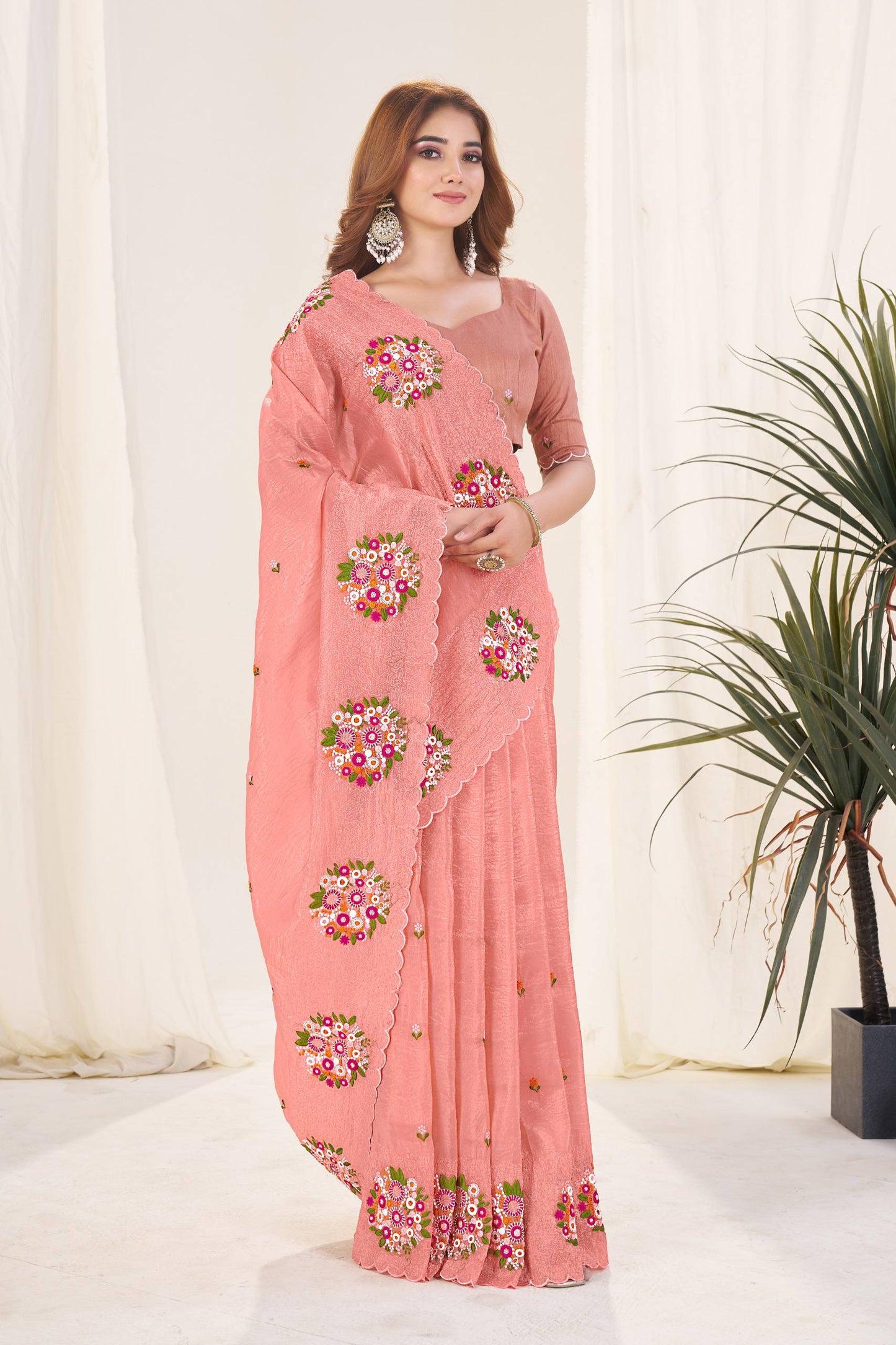 *🪡Beautiful Trending Designer Saree*