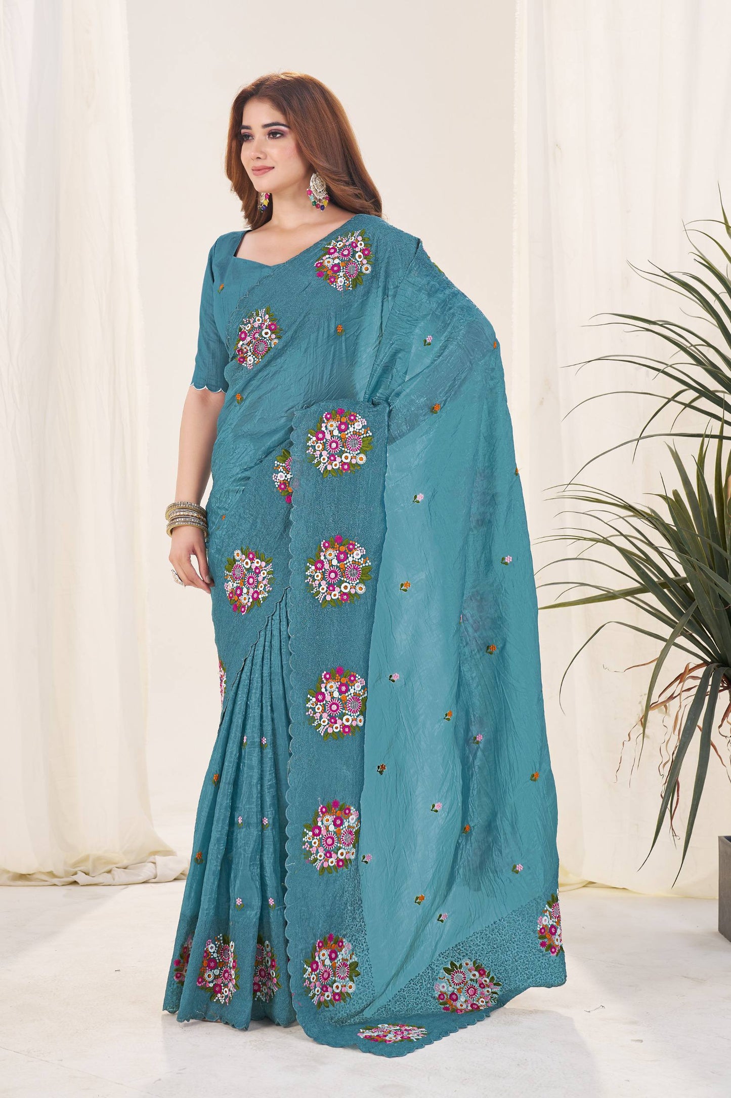 *🪡Beautiful Trending Designer Saree*