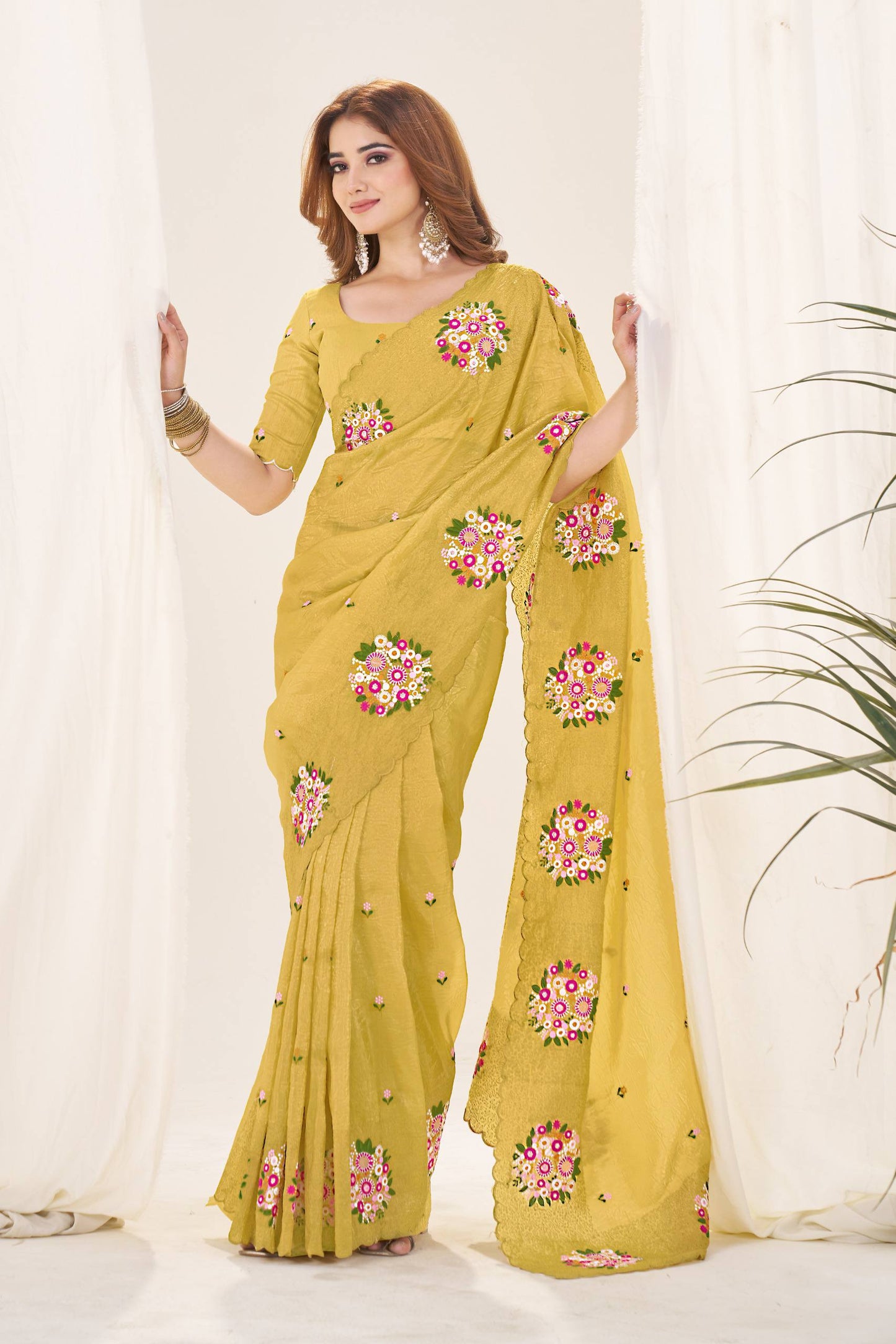 *🪡Beautiful Trending Designer Saree*
