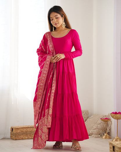 🌸 Elegant Romansilk Chanderi Anarkali Set 🌸