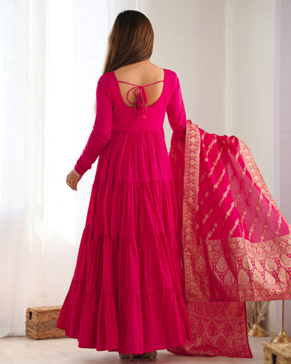 🌸 Elegant Romansilk Chanderi Anarkali Set 🌸