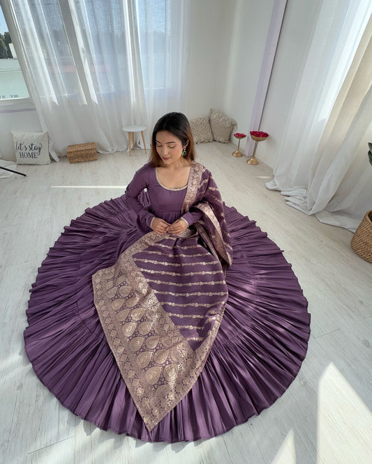 🌸 Elegant Romansilk Chanderi Anarkali Set 🌸