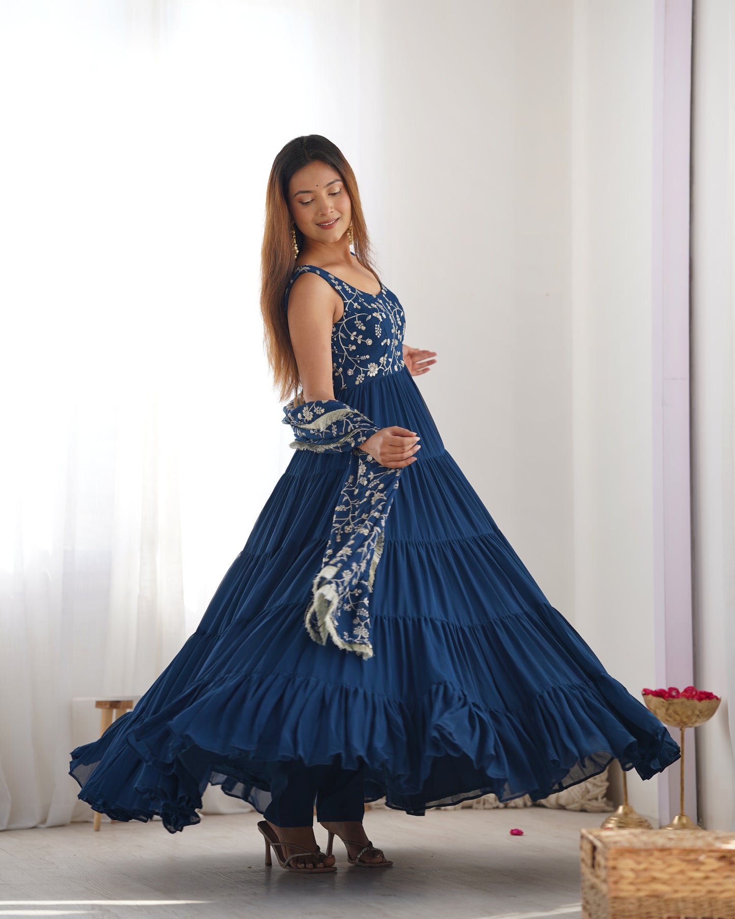 *PURE SOFT FOX GEORGETTE  FABRIC FULLY FLAIR ANARKALI,WITH DUPPTA SET,PENT READY TO WEAR*