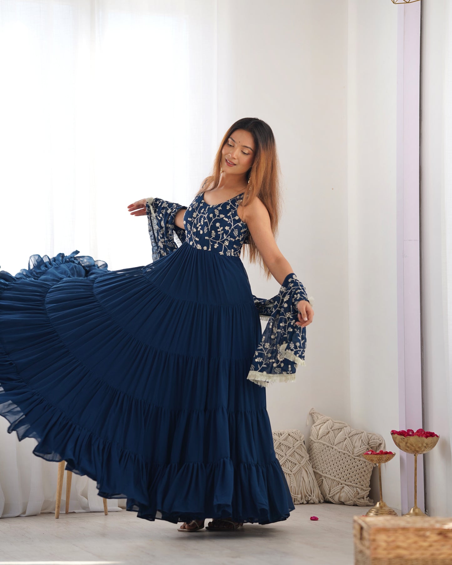 *PURE SOFT FOX GEORGETTE  FABRIC FULLY FLAIR ANARKALI,WITH DUPPTA SET,PENT READY TO WEAR*