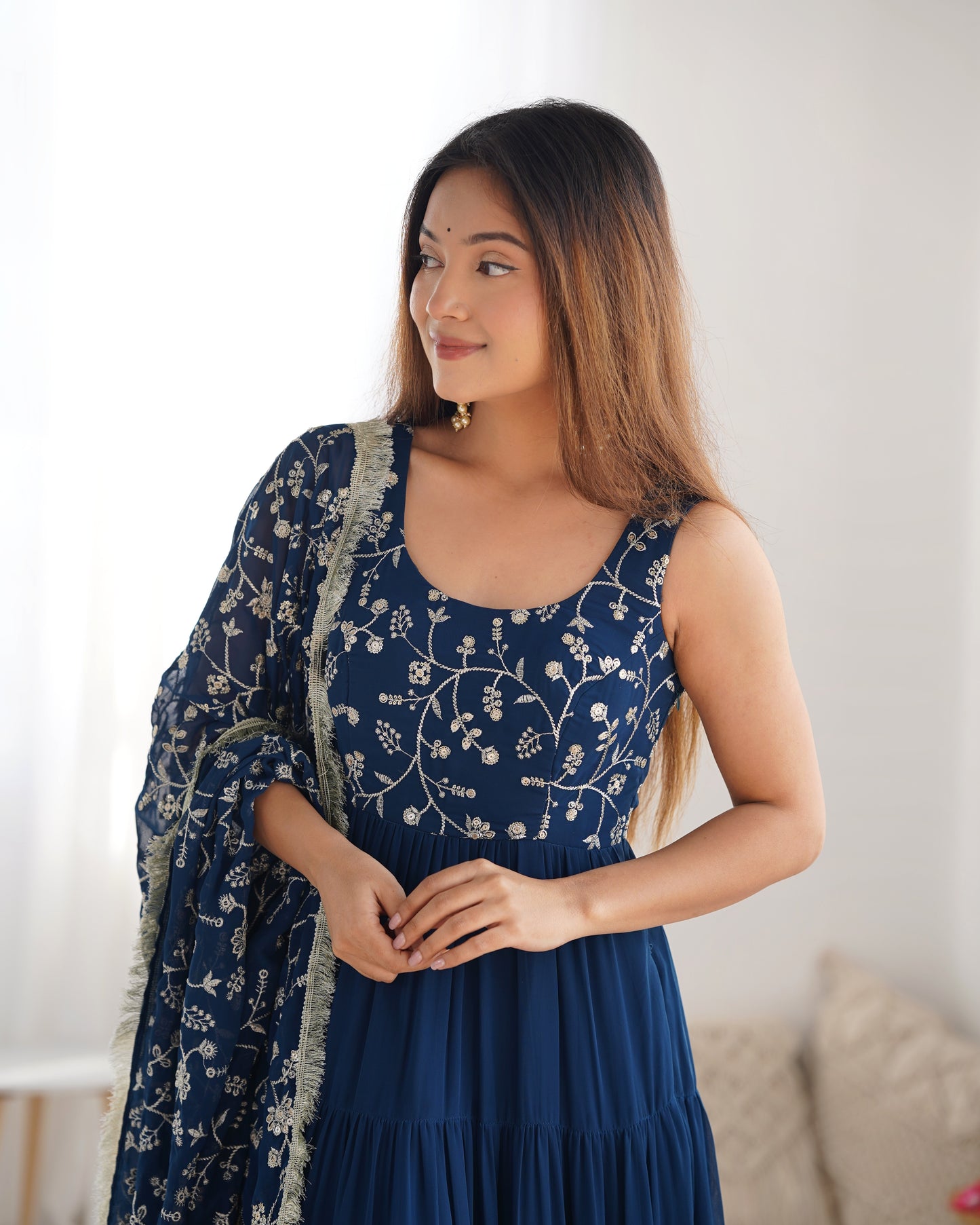 *PURE SOFT FOX GEORGETTE  FABRIC FULLY FLAIR ANARKALI,WITH DUPPTA SET,PENT READY TO WEAR*