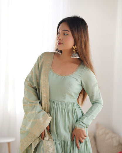 🌸 Elegant Romansilk Chanderi Anarkali Set 🌸