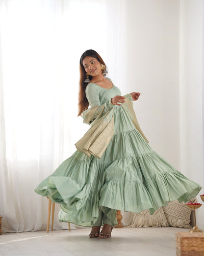 🌸 Elegant Romansilk Chanderi Anarkali Set 🌸