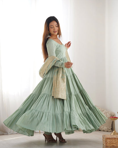 🌸 Elegant Romansilk Chanderi Anarkali Set 🌸
