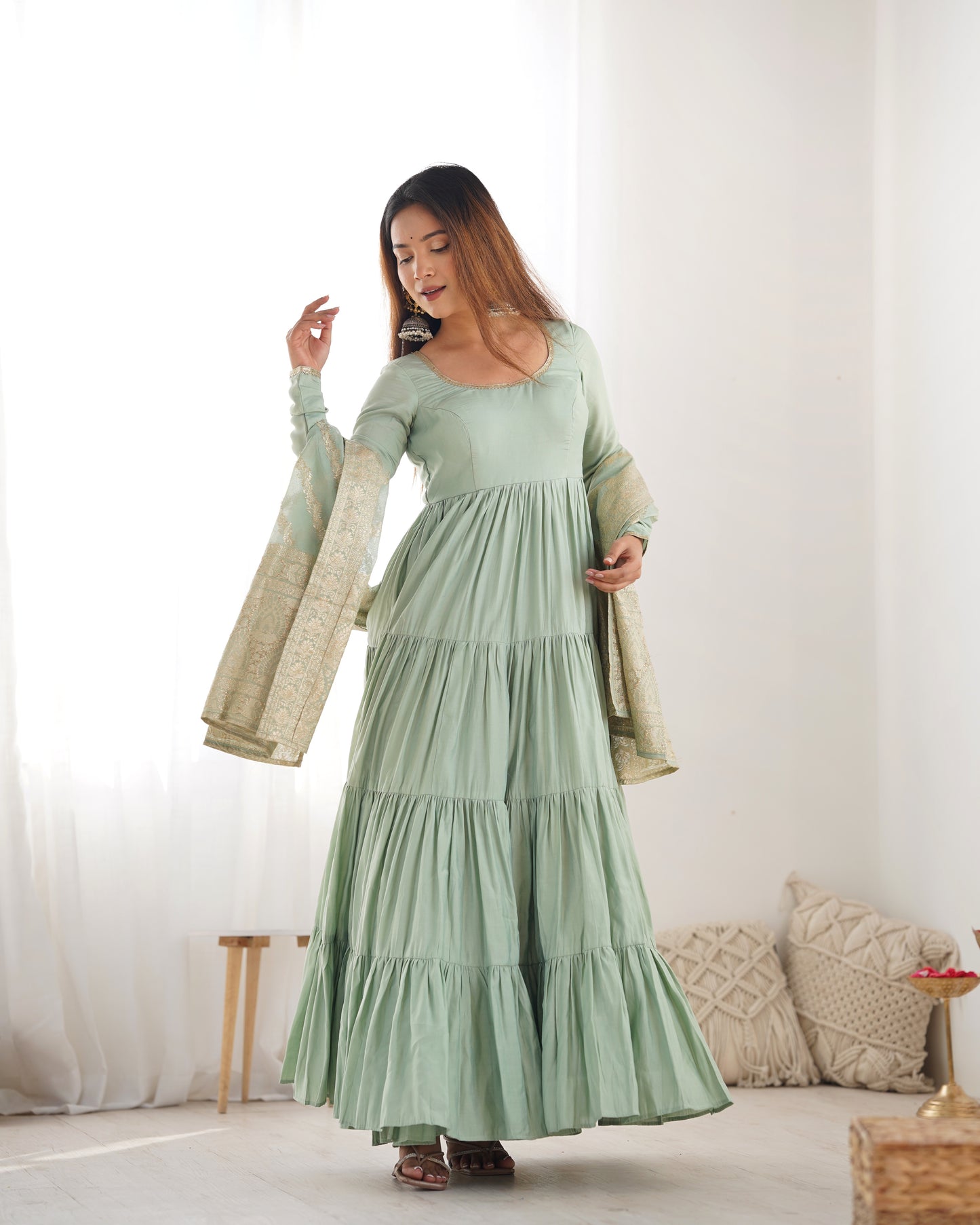 🌸 Elegant Romansilk Chanderi Anarkali Set 🌸