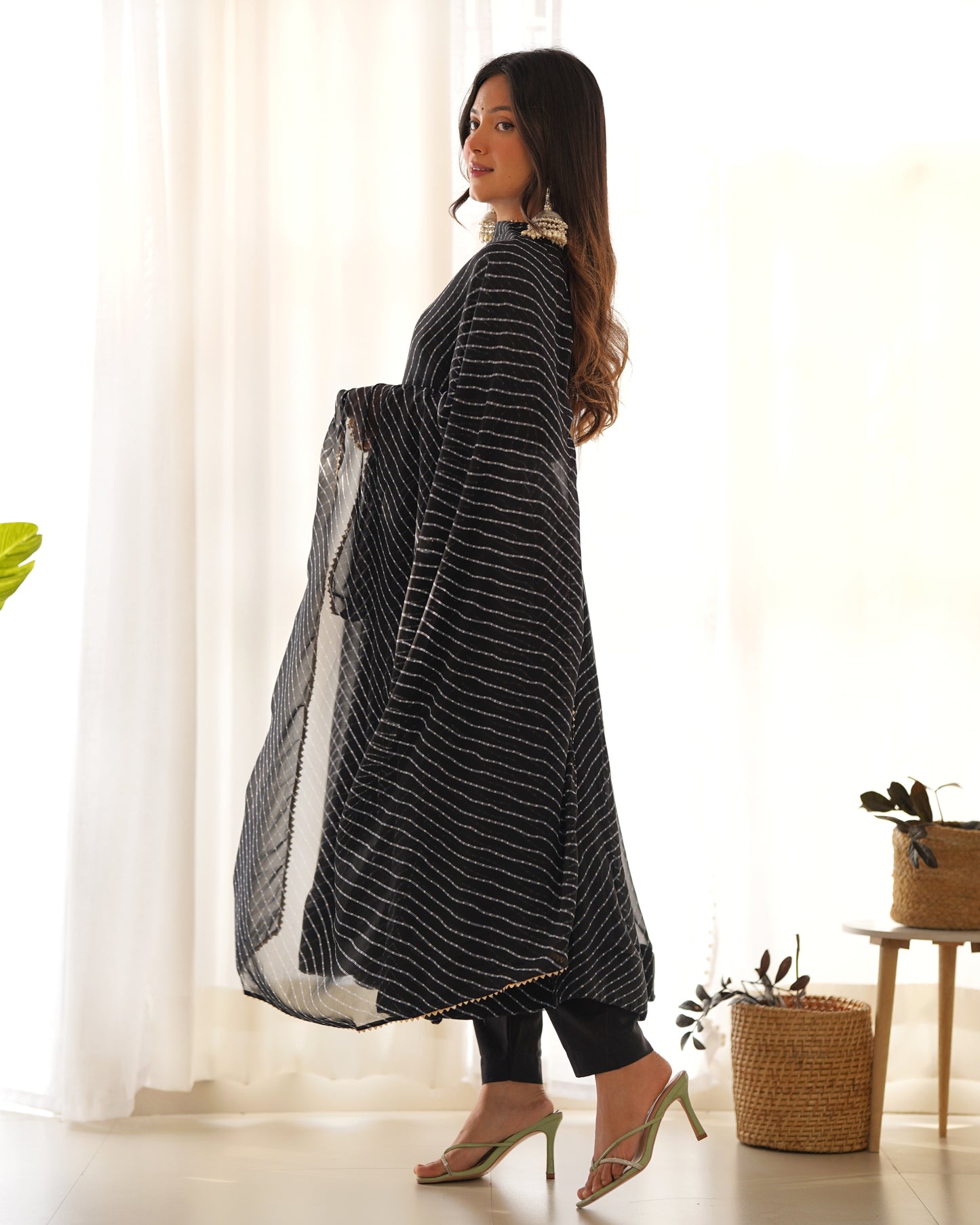 PURE FOX GEORGETTE LAHERIYA PRINT FABRIC FULLY FLAIR ANARKALI,WITH DUPPTA SET,PENT READY TO WEAR*