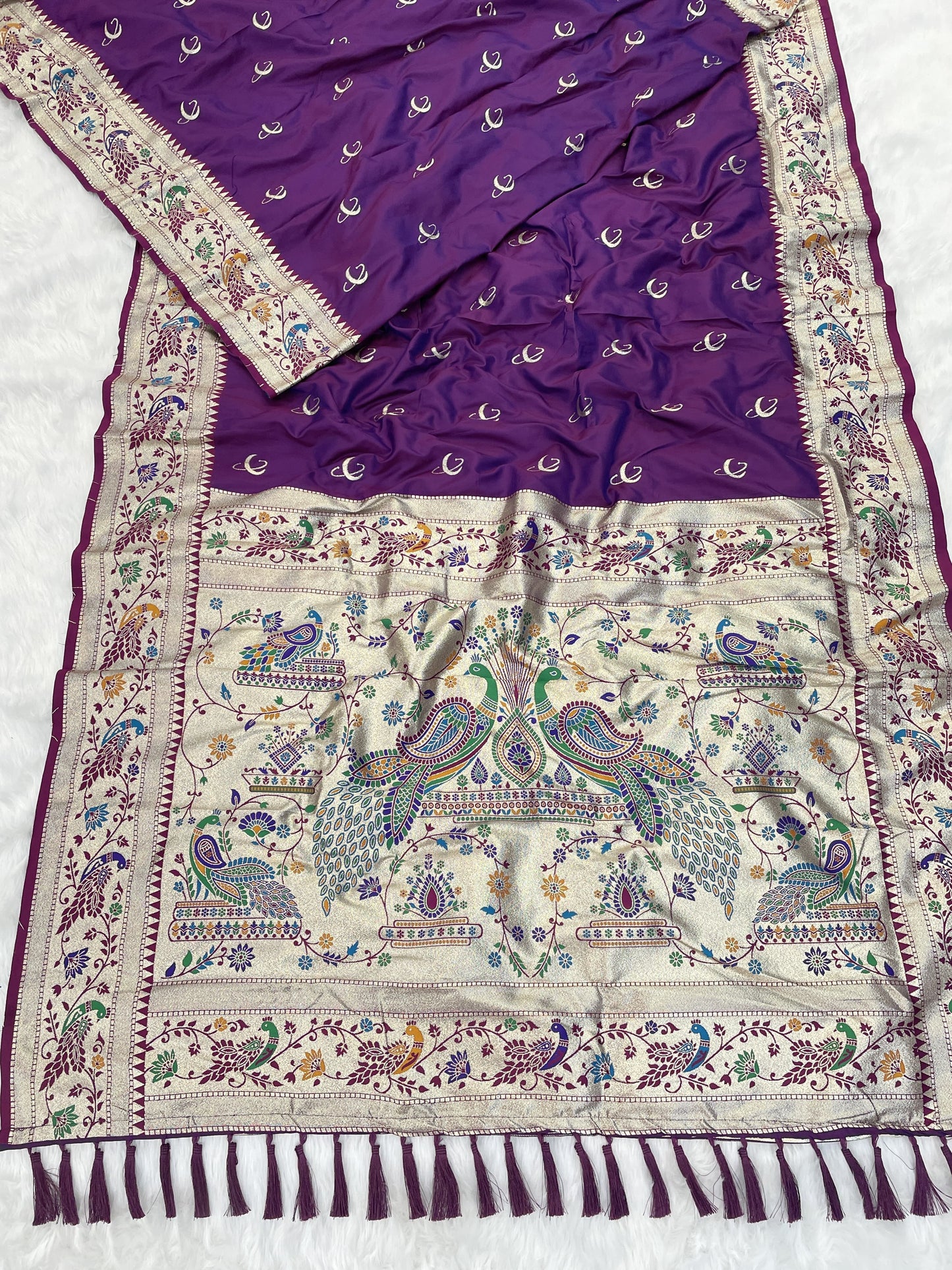 TRENDING CHANDRAKOR BANARASI PAITHANI UNIQUE SAREES