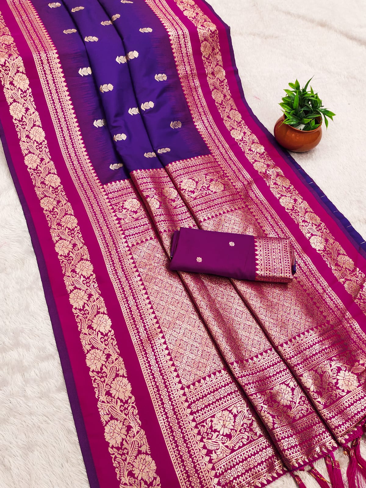 PURE BANARASI  SAREE💃🏻