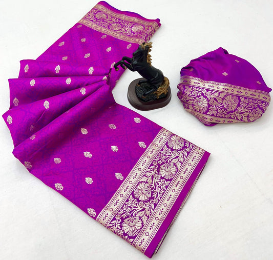Takshashila Paithani