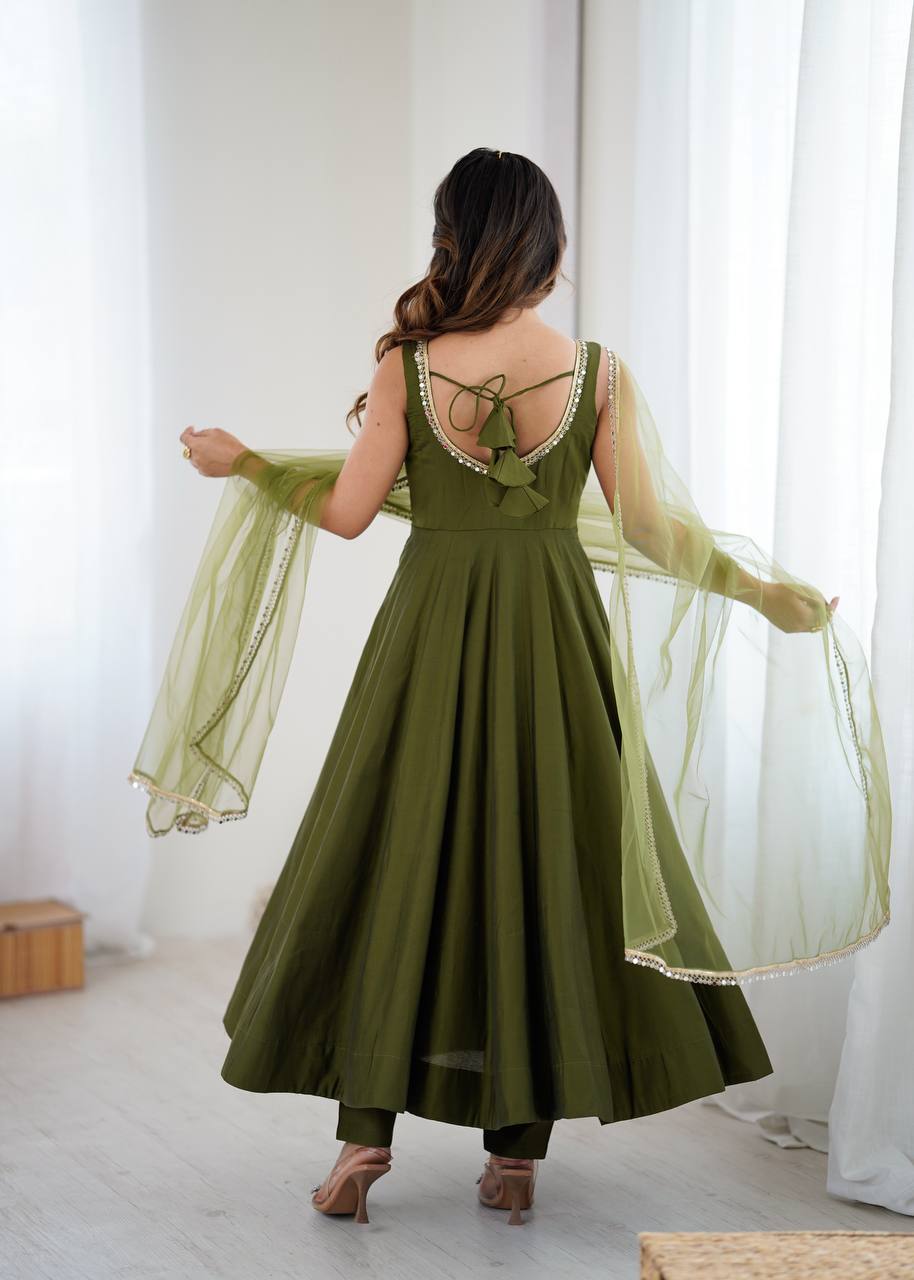 ✨ PREMIUM PURE ROMANSILK CHANDERI ANARKALI SET ✨