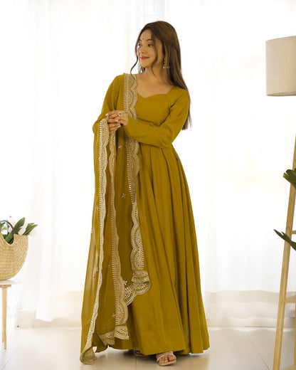 Pure Romansilk Chanderi Fully Flair Anarkali Set with Dupatta & Pant – Ready to Wear
