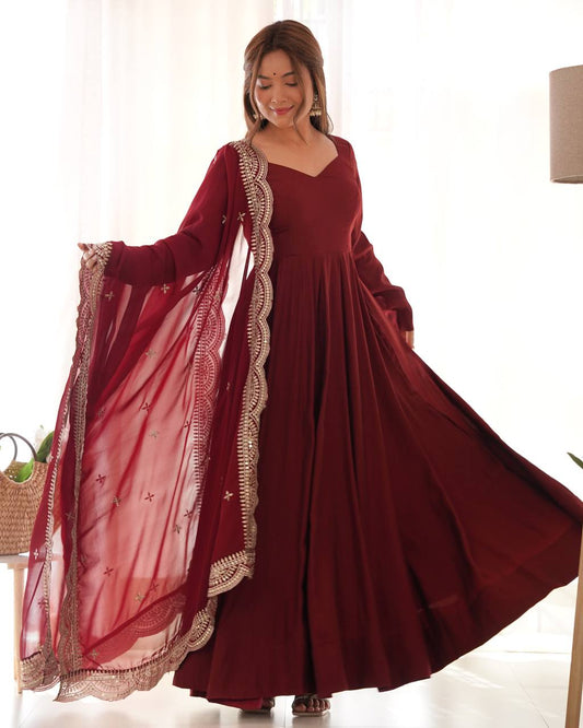 Pure Romansilk Chanderi Fully Flair Anarkali Set with Dupatta & Pant – Ready to Wear