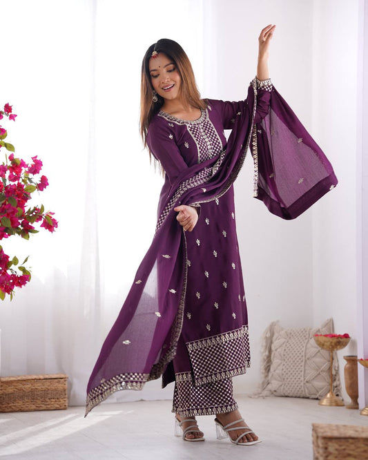 NEW BEAUTIFUL PURE CHINON SILK FABRIC STRAIGHT FIT KURTA WITH DUPPTA SET,TROUSERS,READY TO WEAR*
