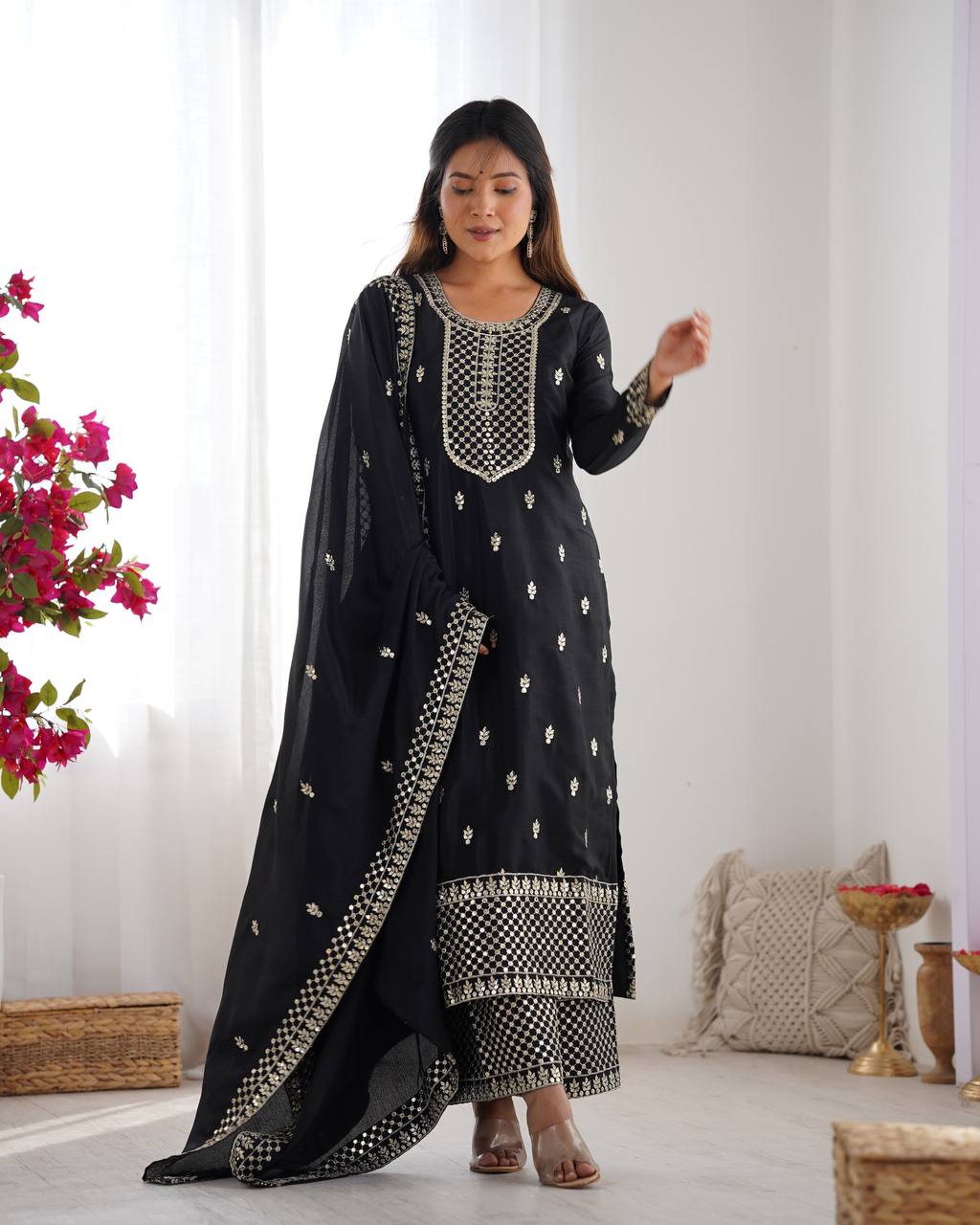 NEW BEAUTIFUL PURE CHINON SILK FABRIC STRAIGHT FIT KURTA WITH DUPPTA SET,TROUSERS,READY TO WEAR*