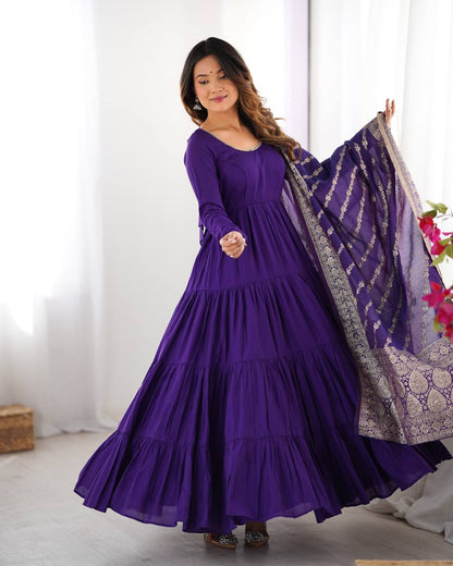 🌸 Elegant Romansilk Chanderi Anarkali Set 🌸