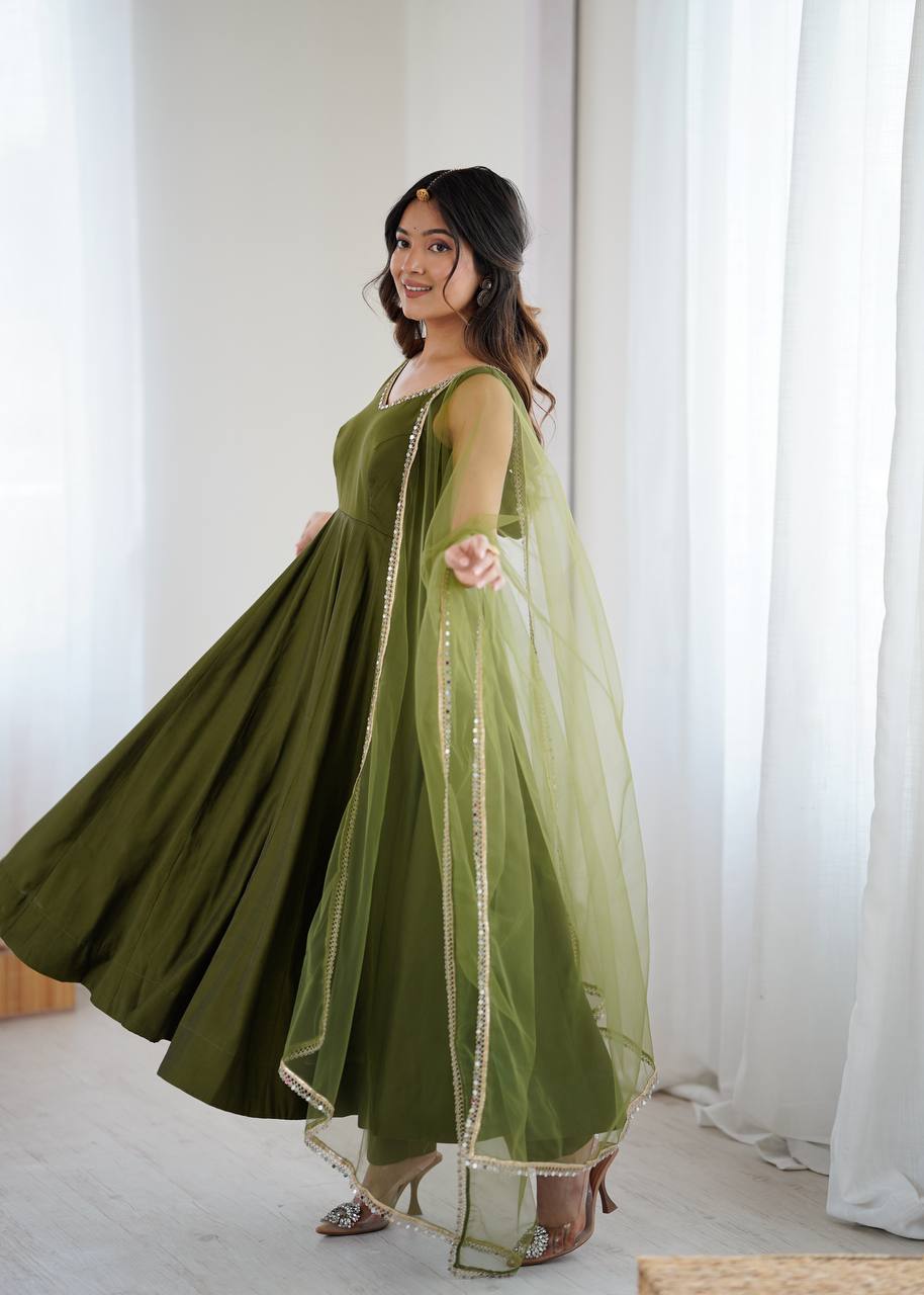 ✨ PREMIUM PURE ROMANSILK CHANDERI ANARKALI SET ✨