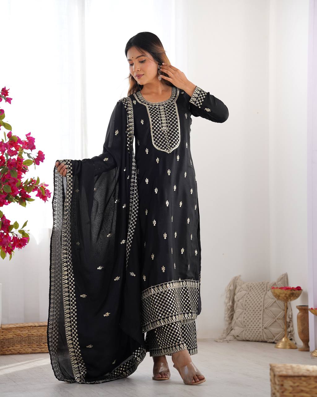 NEW BEAUTIFUL PURE CHINON SILK FABRIC STRAIGHT FIT KURTA WITH DUPPTA SET,TROUSERS,READY TO WEAR*