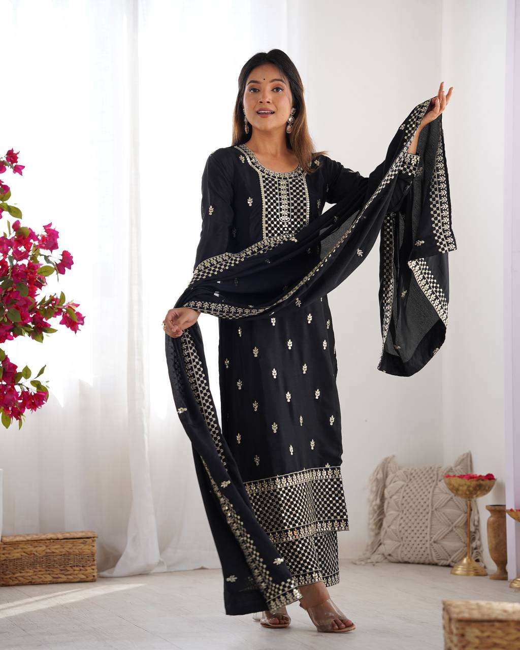 NEW BEAUTIFUL PURE CHINON SILK FABRIC STRAIGHT FIT KURTA WITH DUPPTA SET,TROUSERS,READY TO WEAR*
