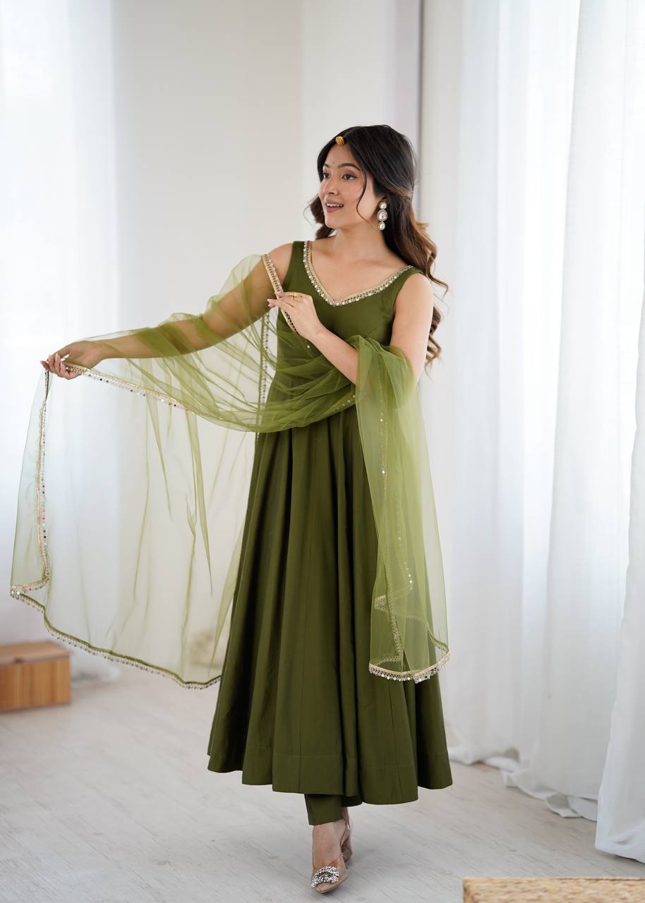 ✨ PREMIUM PURE ROMANSILK CHANDERI ANARKALI SET ✨