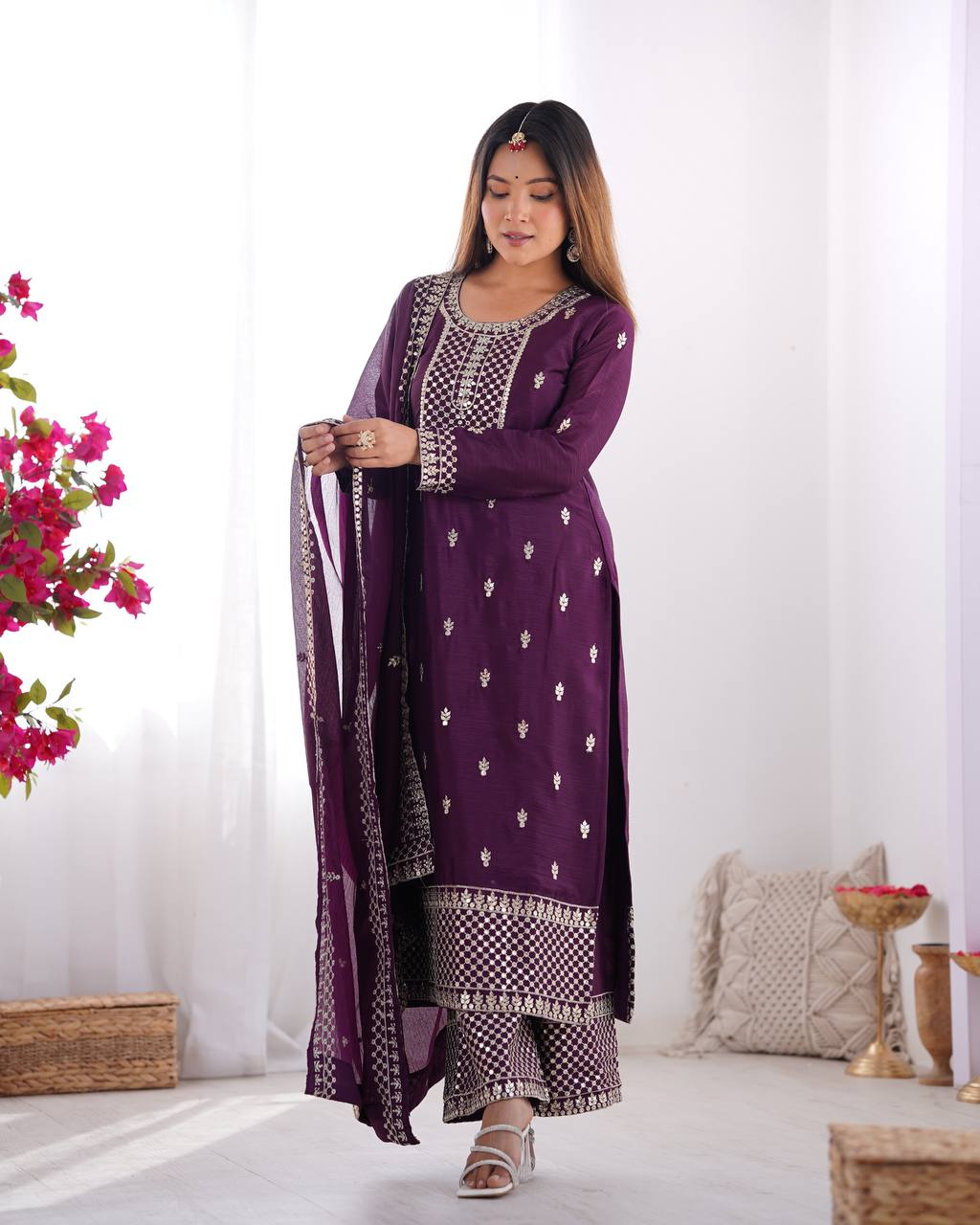 NEW BEAUTIFUL PURE CHINON SILK FABRIC STRAIGHT FIT KURTA WITH DUPPTA SET,TROUSERS,READY TO WEAR*