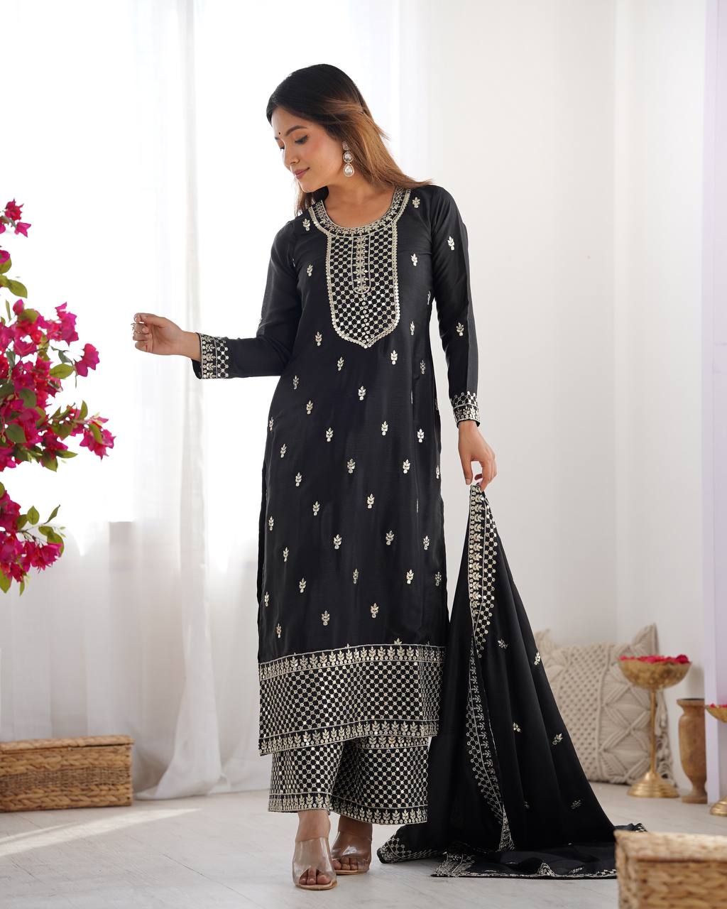 NEW BEAUTIFUL PURE CHINON SILK FABRIC STRAIGHT FIT KURTA WITH DUPPTA SET,TROUSERS,READY TO WEAR*