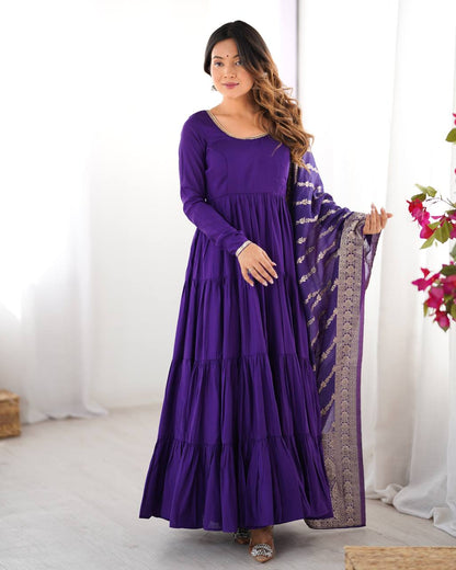 🌸 Elegant Romansilk Chanderi Anarkali Set 🌸