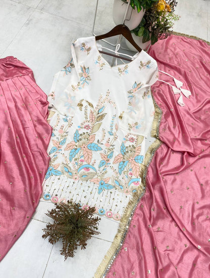 *DESIGNER WEAR EMBROIDERED TOP WITHSALWAAR PAIR💝