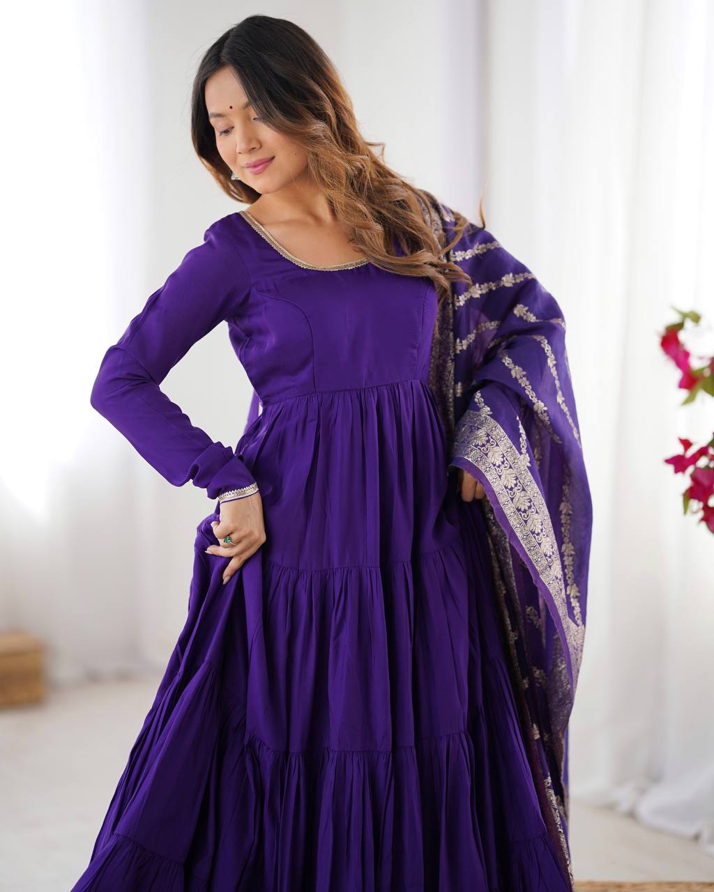 🌸 Elegant Romansilk Chanderi Anarkali Set 🌸