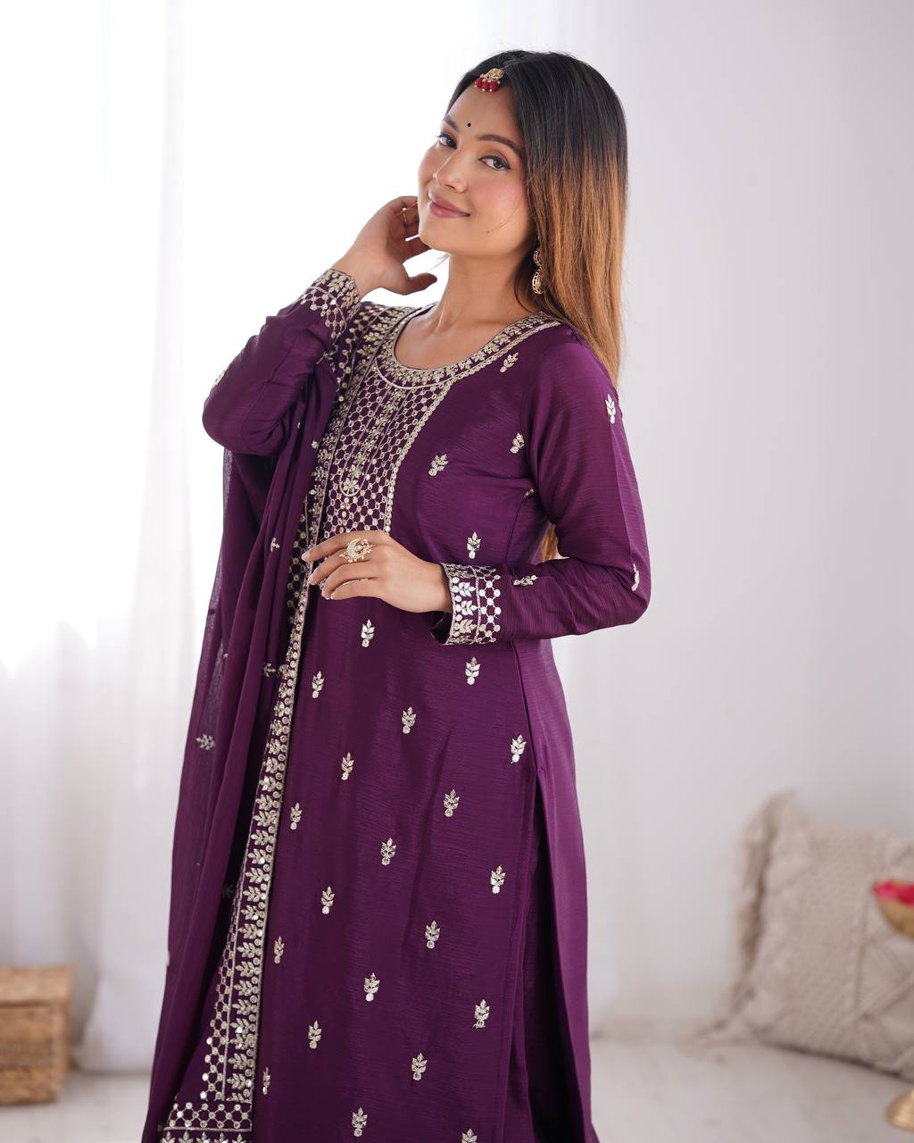 NEW BEAUTIFUL PURE CHINON SILK FABRIC STRAIGHT FIT KURTA WITH DUPPTA SET,TROUSERS,READY TO WEAR*