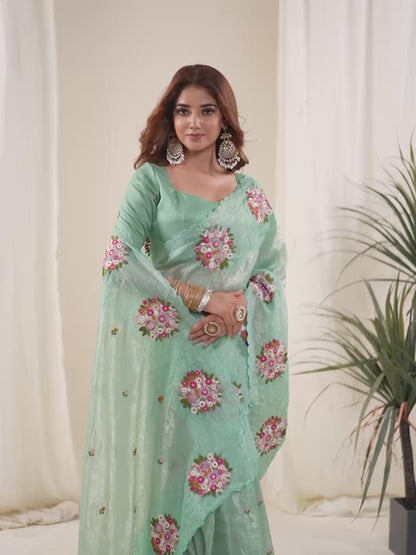 *🪡Beautiful Trending Designer Saree*